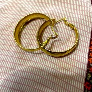 Ladies hoop earrings